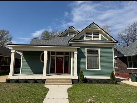 281 N WILLETT ST Memphis TN 38112