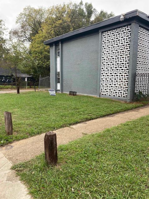 3250 GUERNSEY AVE Memphis TN 38112