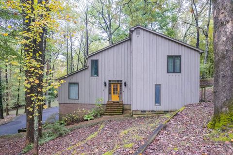 Photo of 117 TUCKAHOE DR, Jackson, TN 38305 (MLS # 10208895)