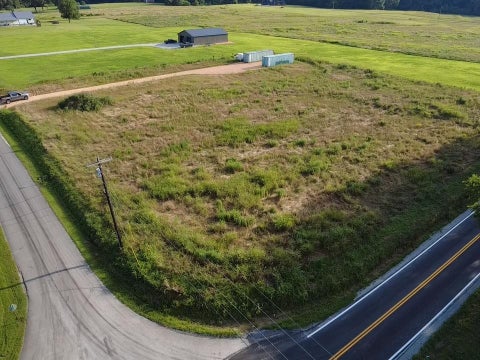 Photo of HILL AVE, Henderson, TN 38340 (MLS # 10224186)