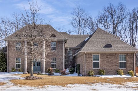 Photo of 52 GREEN MEADOWS BLVD, Munford, TN 38004 (MLS # 10214199)