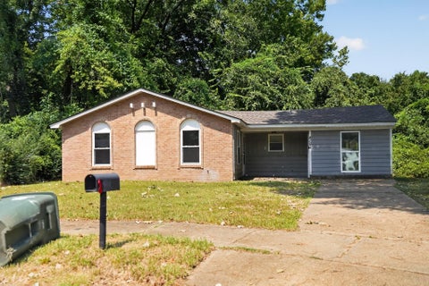Photo of 4158 AGATE CV, Memphis, TN 38127 (MLS # 10229350)