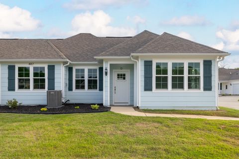 Photo of 447 ABBEY RD D #D, Munford, TN 38058 (MLS # 10207219)