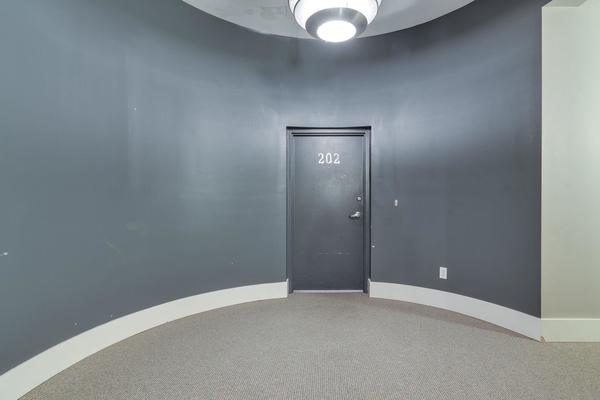 Memphis, Tennessee 38103, United States, 2 Bedrooms Bedrooms, ,2 BathroomsBathrooms,Residential,Pending,6332