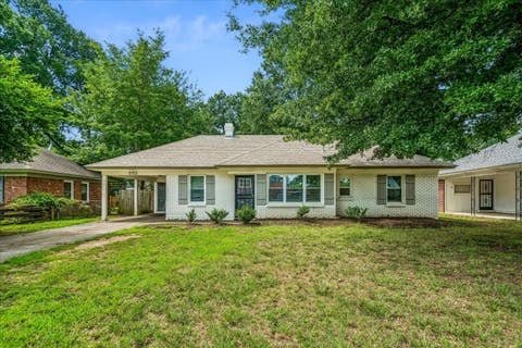 Photo of 5113 HELENE DR, Memphis, TN 38117 (MLS # 10227982)