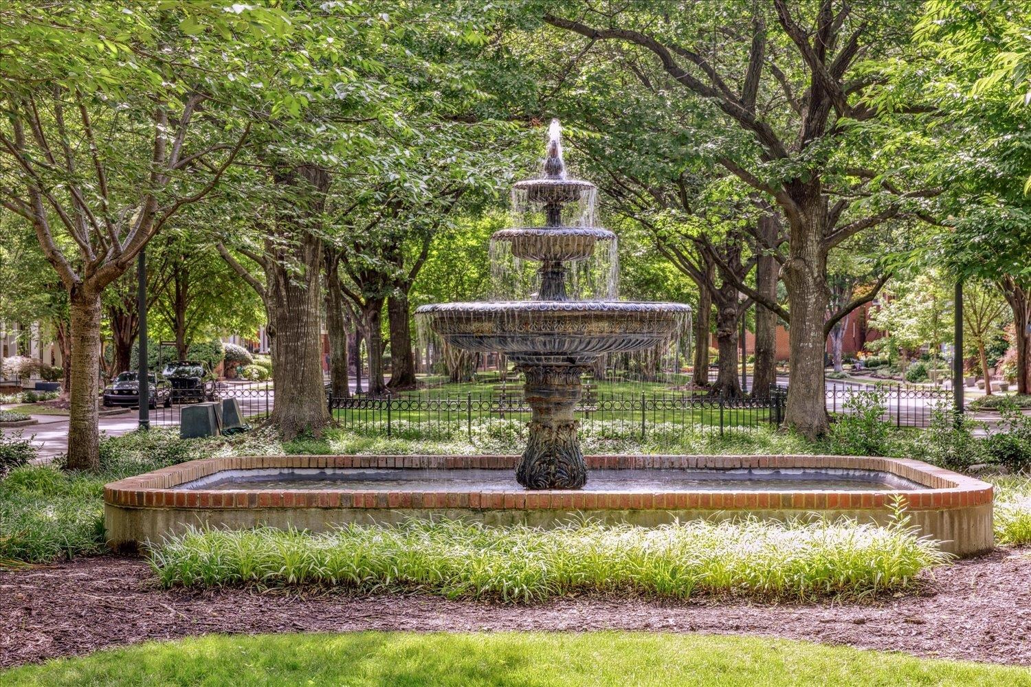 Memphis, Tennessee 38103, United States, 2 Bedrooms Bedrooms, ,3 BathroomsBathrooms,Residential,Active,137673