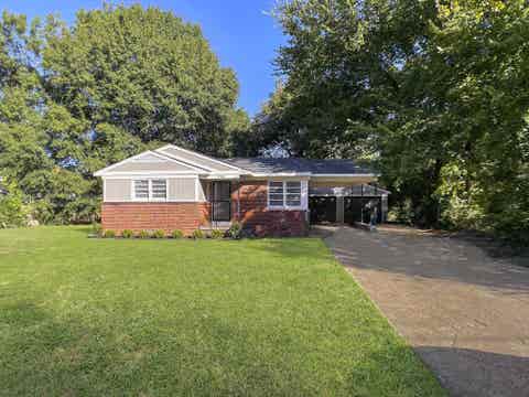Photo of 3588 KATHY RD, Memphis, TN 38118 (MLS # 10228702)
