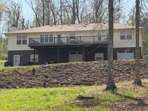 Photo of 2411 KEAZEY HOLLOW RD, Waynesboro, TN 38485 (MLS # 10209361)