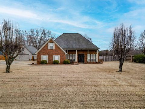 Photo of 20 WOODMONT DR, Eads, TN 38028 (MLS # 10213302)