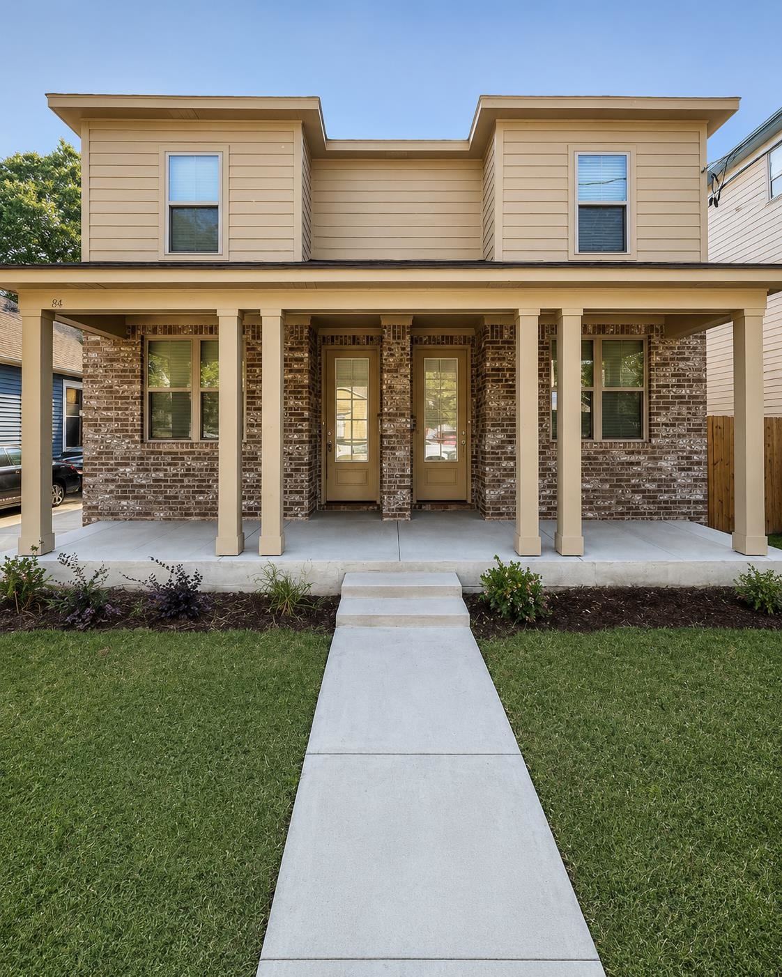 Photo 1 of 16 — 82 N REMBERT ST, Memphis, TN 38104
