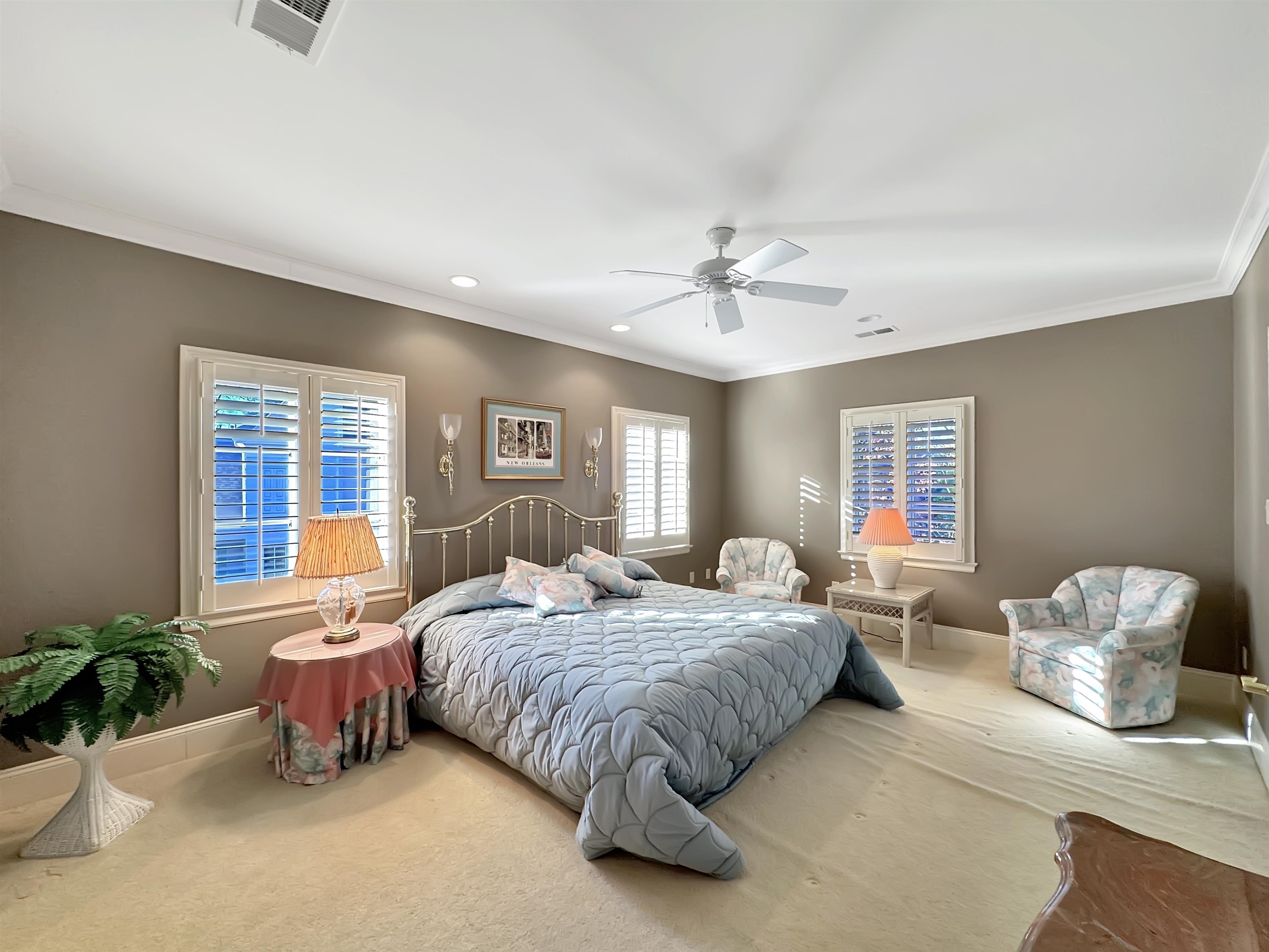 Germantown, Tennessee 38138, United States, 4 Bedrooms Bedrooms, ,5 BathroomsBathrooms,Residential,Pending,26696