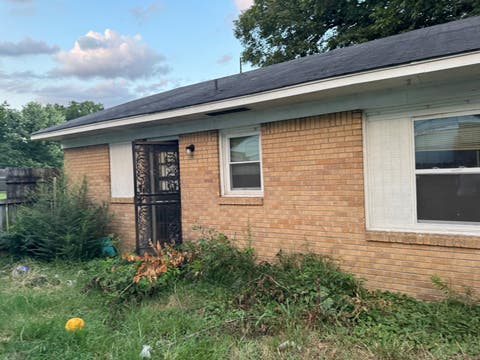 Photo of 1485 SEA ISLE RD, Memphis, TN 38117 (MLS # 10228704)