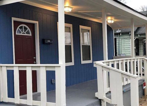 Photo of 1397 MICHIGAN ST, Memphis, TN 38106 (MLS # 10216835)