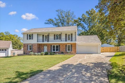 Photo of 1435 BLUEBERRY DR, Memphis, TN 38116 (MLS # 10207571)