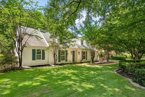 Photo of 1539 RIVERDALE RD, Germantown, TN 38138 (MLS # 10228517)