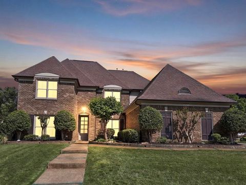 Photo of 1706 MOSSY OAK LN, Collierville, TN 38017 (MLS # 10220198)