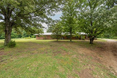 Photo of 6667 STAR LANDING RD, Lake Cormorant, MS 38641 (MLS # 10220466)