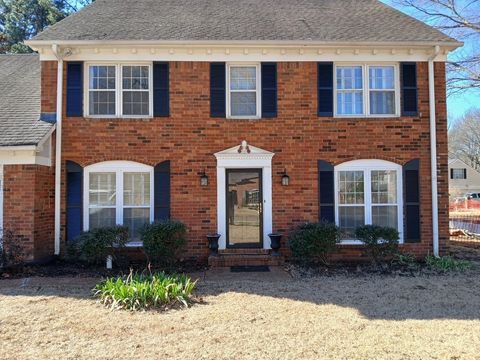 Photo of 7545 WHEATLEY DR, Germantown, TN 38138 (MLS # 10214858)