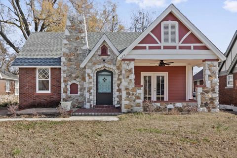 Photo of 914 N AUBURNDALE ST, Memphis, TN 38107 (MLS # 10211495)