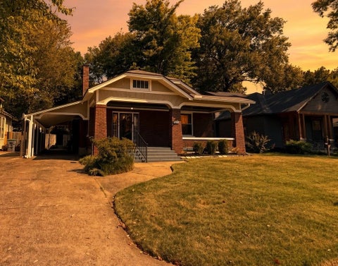 Photo of 1874 WALKER DR, Memphis, TN 38114 (MLS # 10229843)