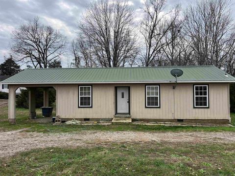Photo of 245 ROY CRUNK LN, Savannah, TN 38372 (MLS # 10210689)