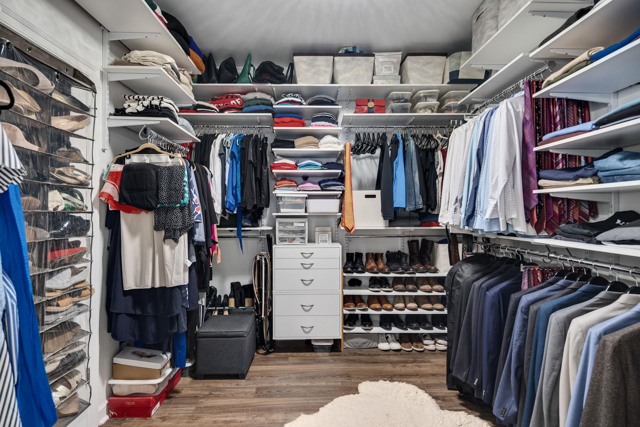 Collierville, Tennessee 38017, United States, 4 Bedrooms Bedrooms, ,3 BathroomsBathrooms,Residential,Active,227844