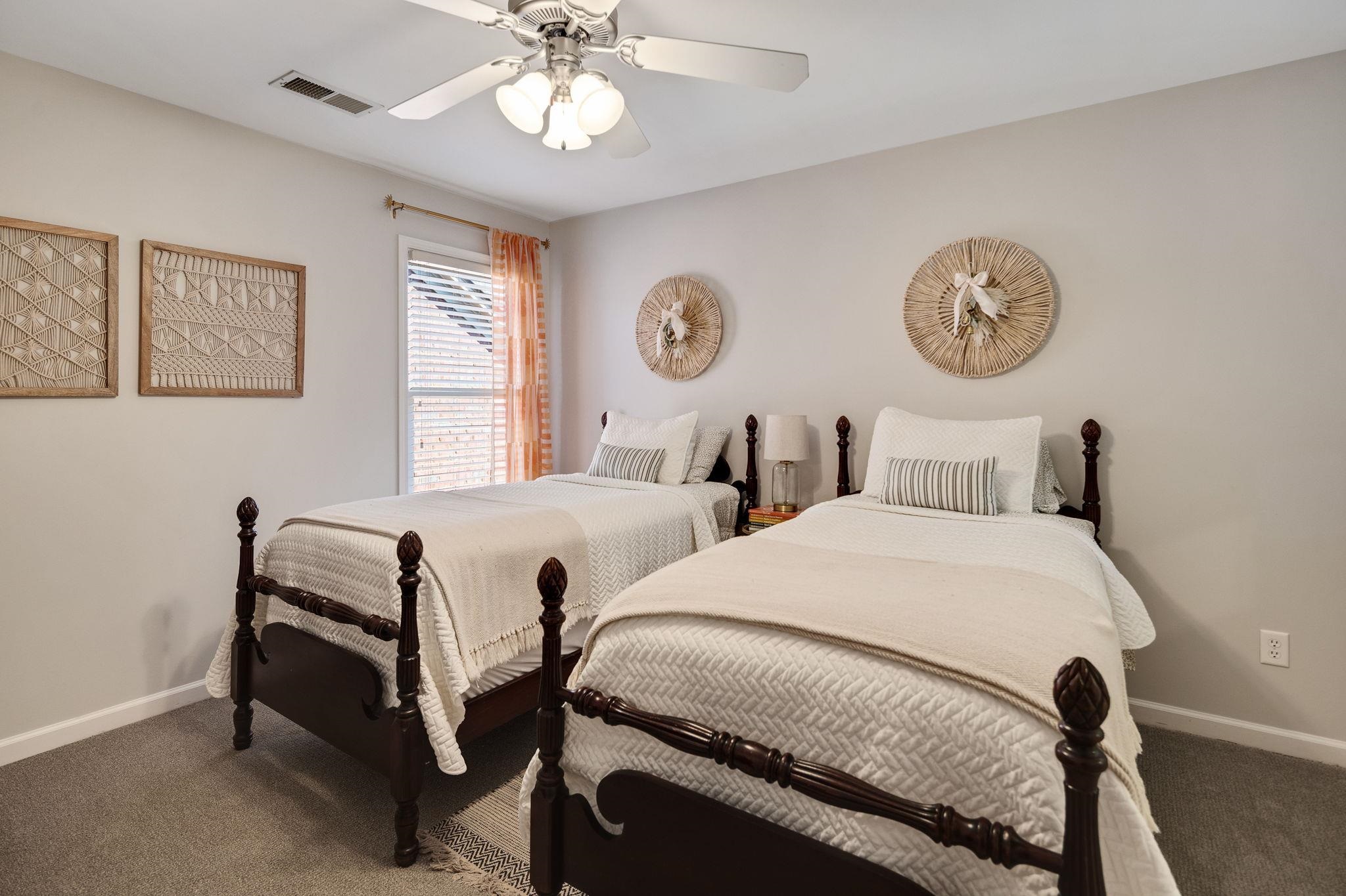 Collierville, Tennessee 38017, United States, 4 Bedrooms Bedrooms, ,3 BathroomsBathrooms,Residential,Active,227844