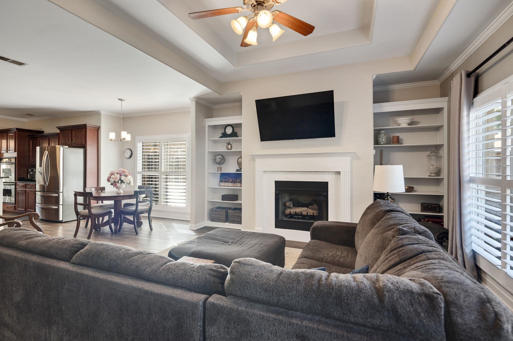 Collierville, Tennessee 38017, United States, 4 Bedrooms Bedrooms, ,3 BathroomsBathrooms,Residential,Active,227844