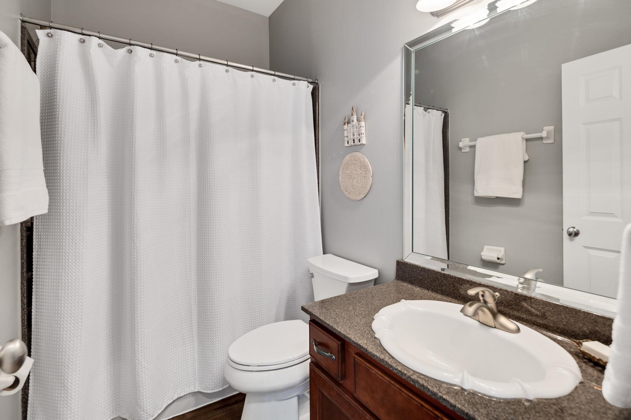 Collierville, Tennessee 38017, United States, 4 Bedrooms Bedrooms, ,3 BathroomsBathrooms,Residential,Active,227844