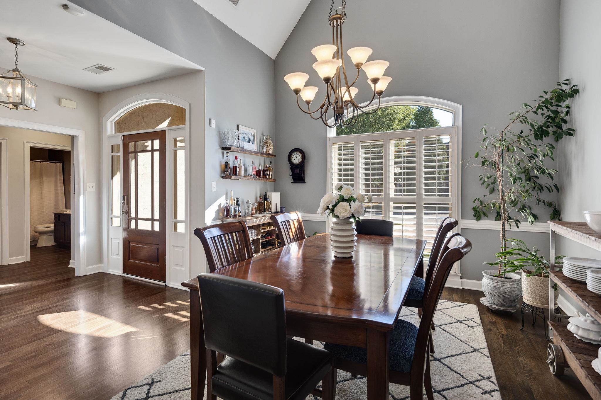 Collierville, Tennessee 38017, United States, 4 Bedrooms Bedrooms, ,3 BathroomsBathrooms,Residential,Active,227844