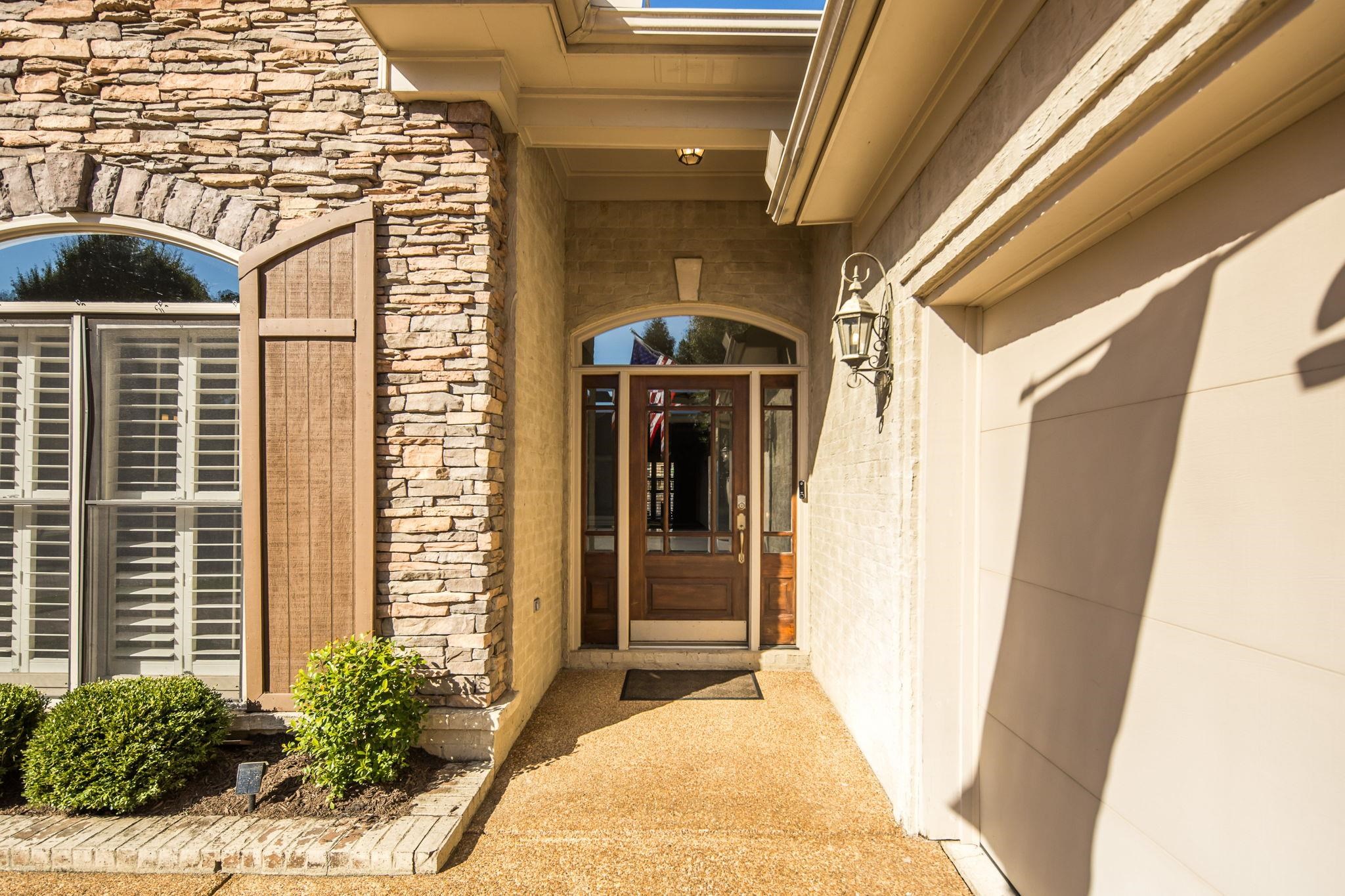 Collierville, Tennessee 38017, United States, 4 Bedrooms Bedrooms, ,3 BathroomsBathrooms,Residential,Active,227844