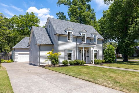Photo of 4750 SEQUOIA AVE, Memphis, TN 38117 (MLS # 10221030)