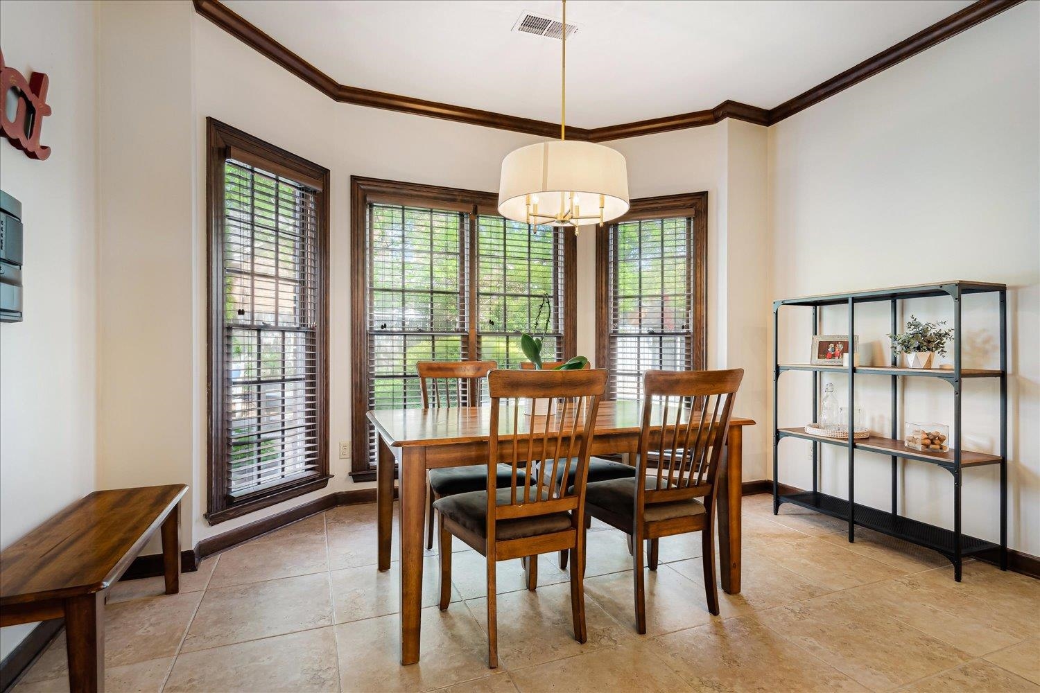 Germantown, Tennessee 38139, United States, 4 Bedrooms Bedrooms, ,3 BathroomsBathrooms,Residential,Active,201059