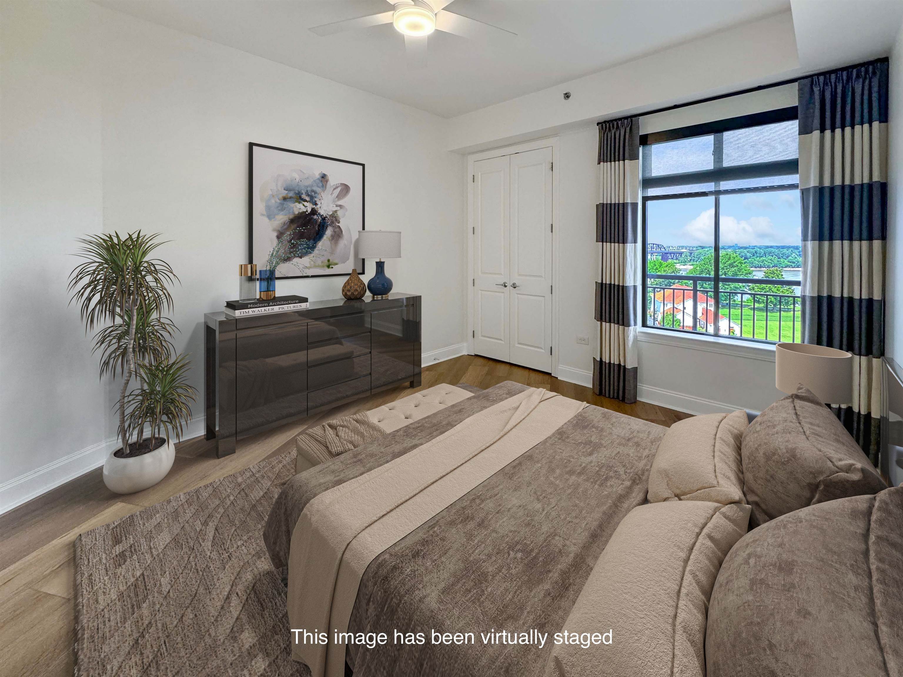 Memphis, Tennessee 38103, United States, 2 Bedrooms Bedrooms, ,2 BathroomsBathrooms,Residential,Active,53775