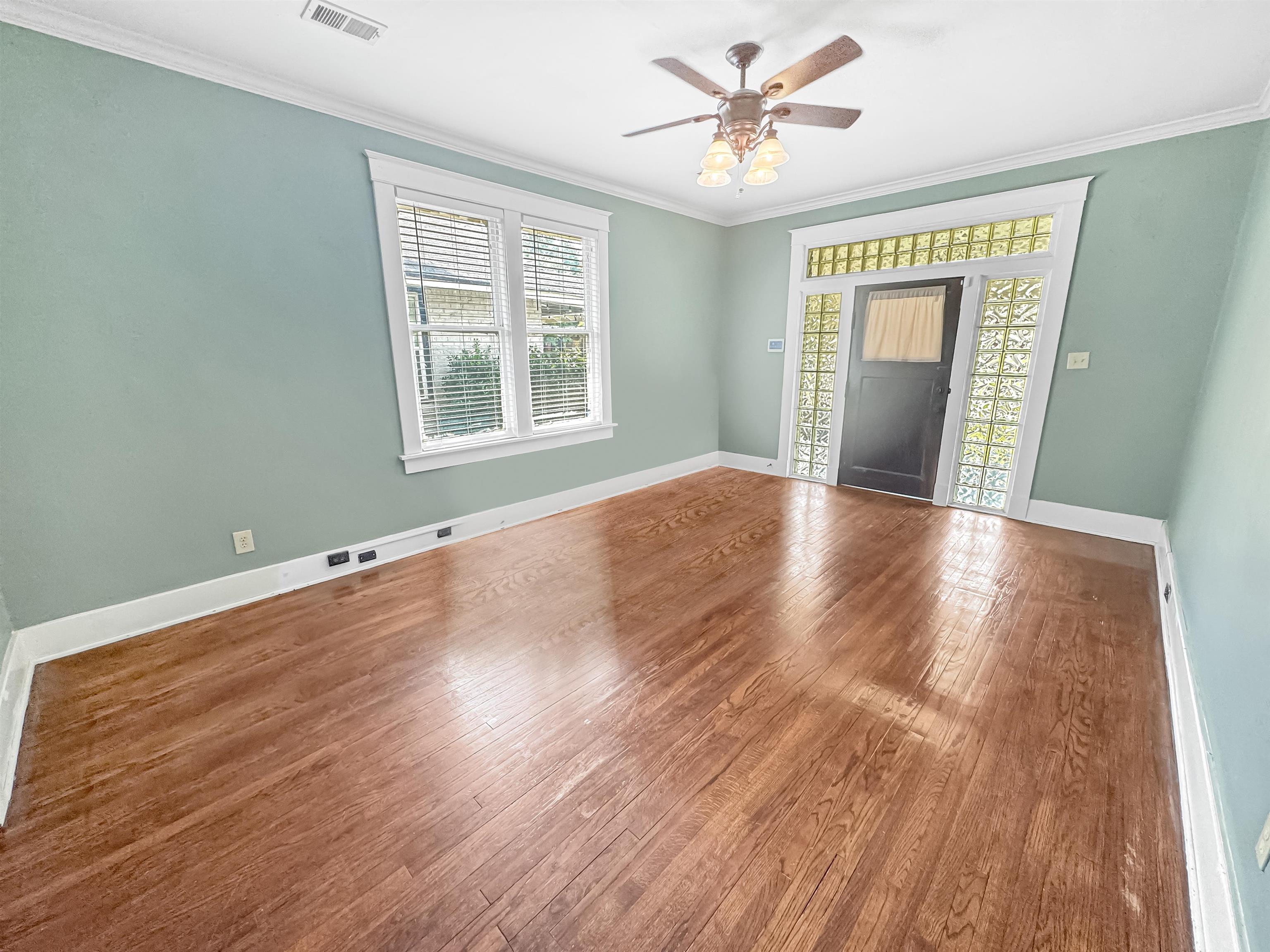 Memphis, Tennessee 38104, United States, 3 Bedrooms Bedrooms, ,1 BathroomBathrooms,Residential,Active,178874