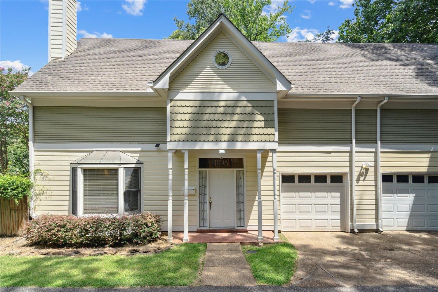 View Memphis, TN 38104 townhome