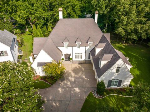 Photo of 169 DUBRAY CREEK CIR, Collierville, TN 38017 (MLS # 10226375)