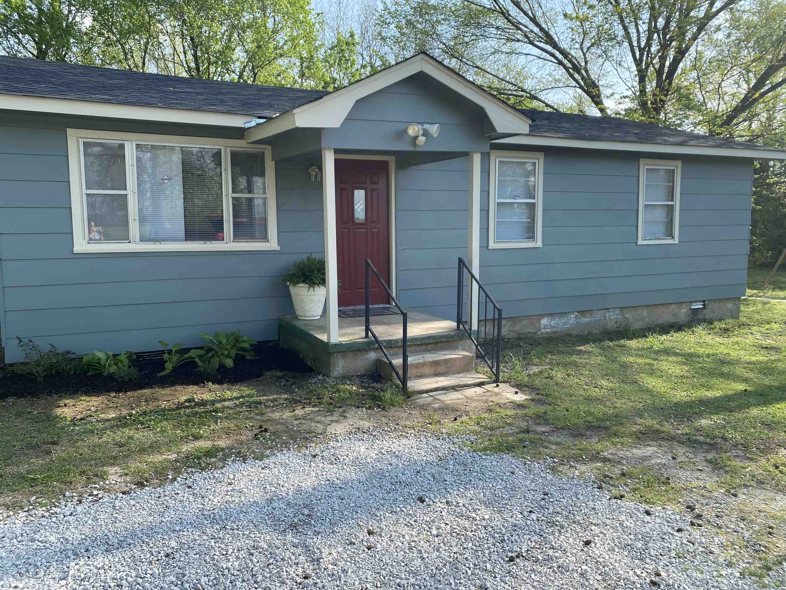 Listing image 1