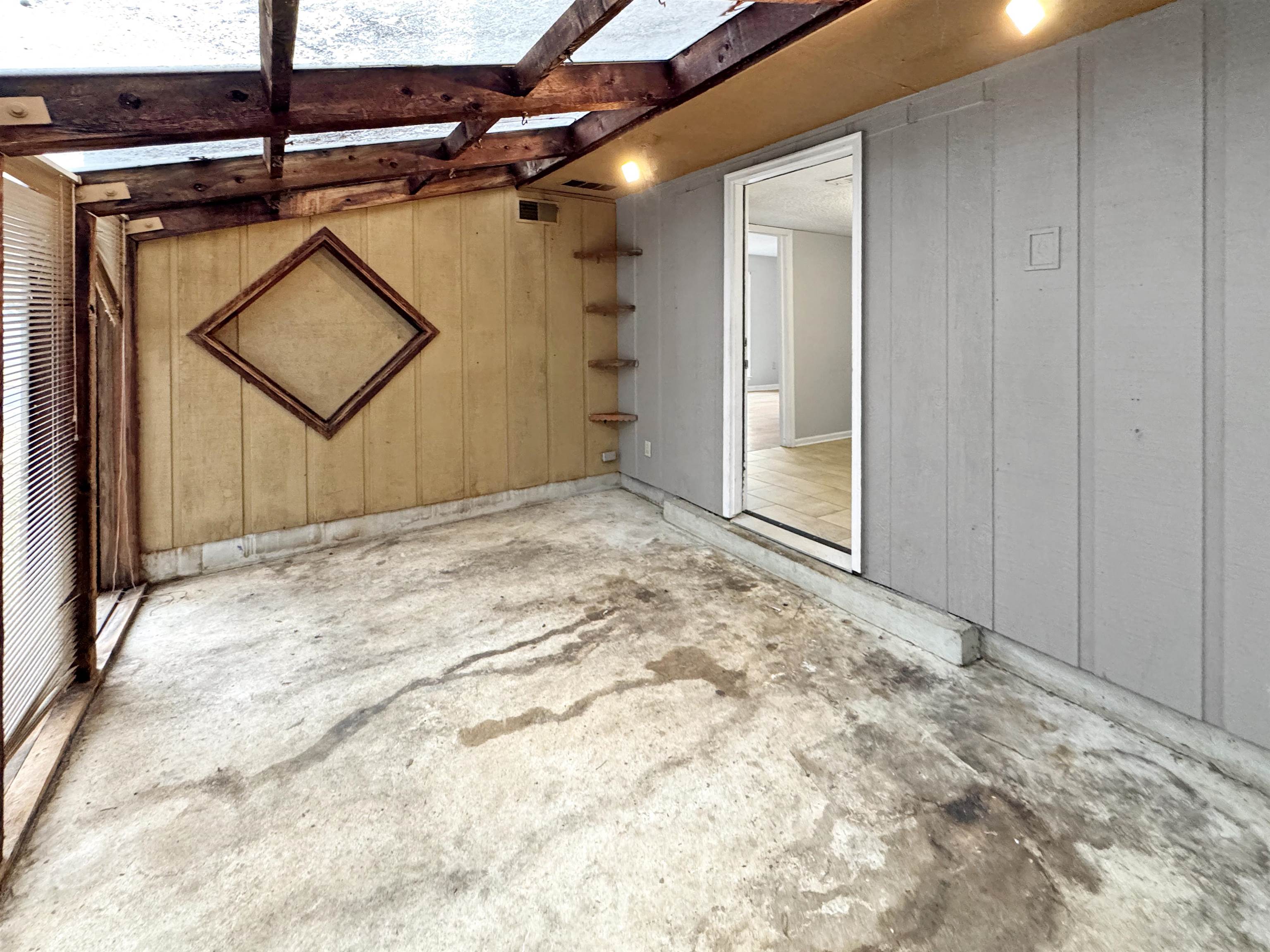 Memphis, Tennessee 38116, United States, 3 Bedrooms Bedrooms, ,2 BathroomsBathrooms,Residential,Active,246606