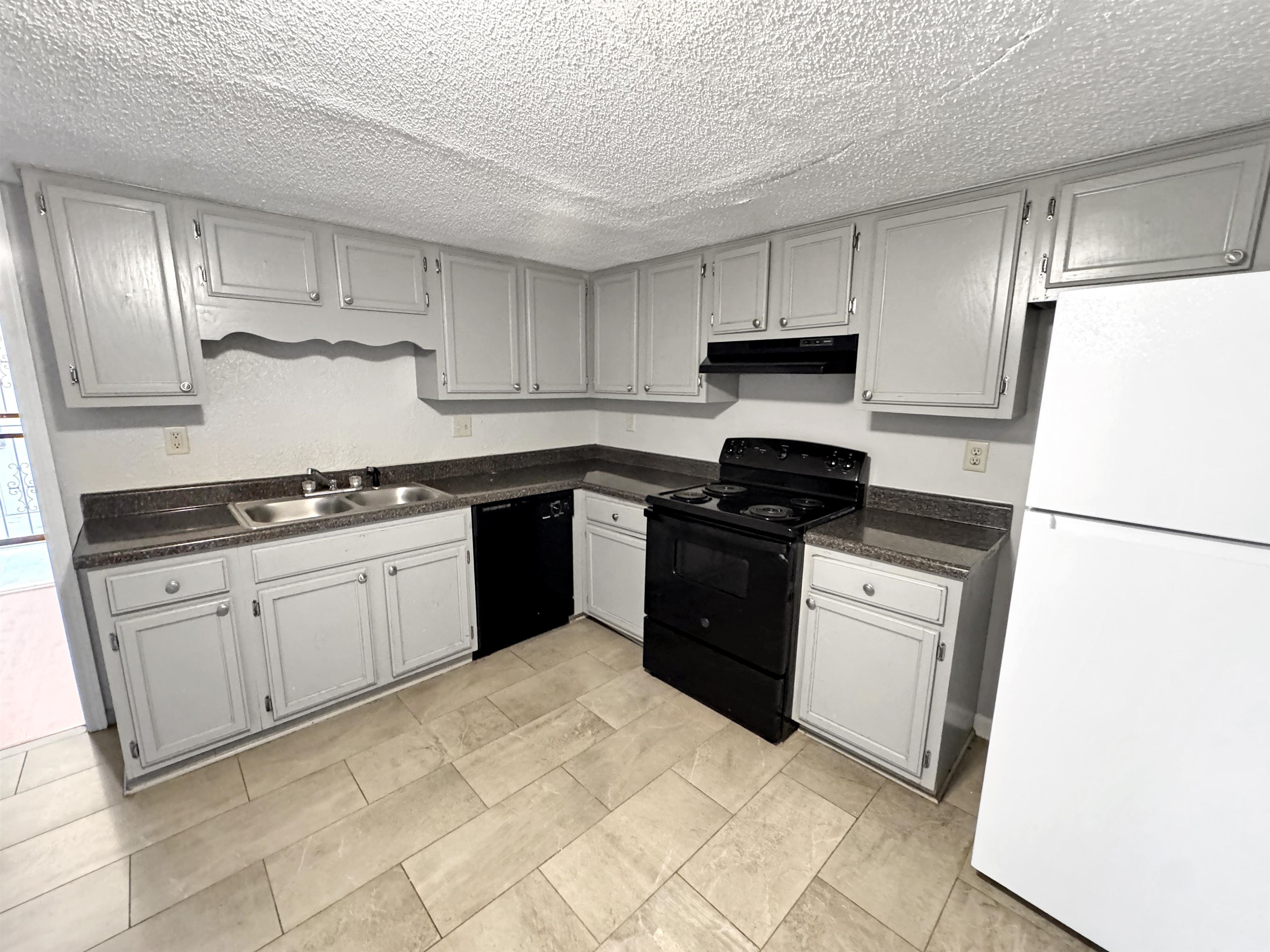 Memphis, Tennessee 38116, United States, 3 Bedrooms Bedrooms, ,2 BathroomsBathrooms,Residential,Active,246606