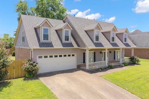 Photo of 9045 CHIMNEYROCK BLVD, Cordova, TN 38016 (MLS # 10225261)