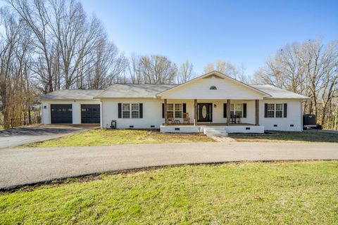 Photo of 835 BRECKENRIDGE LN, Savannah, TN 38372 (MLS # 10217005)