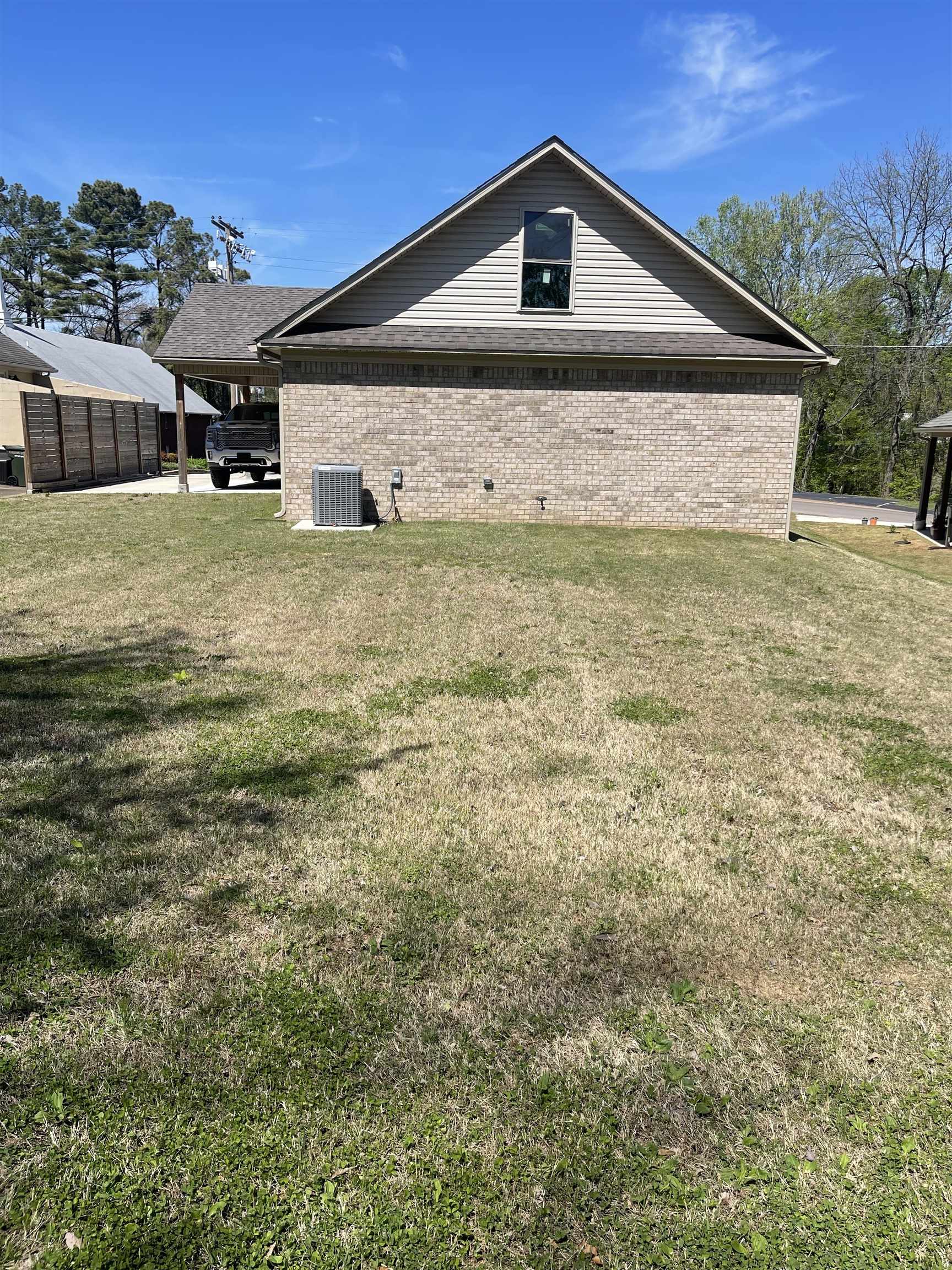 210 CHURCH ST - Photo 2