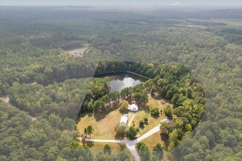 Photo of 210 GAINEY WAY, Hornsby, TN 38044 (MLS # 10205176)