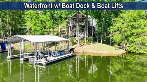 Photo of 1245 ARBORWOOD LN, Savannah, TN 38372 (MLS # 10220117)