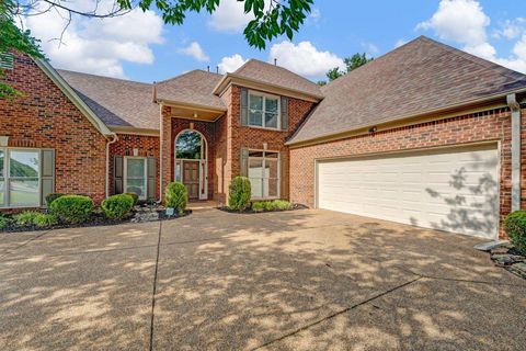 Single Family Residence in Collierville TN 1331 RIDING BROOK DR.jpg