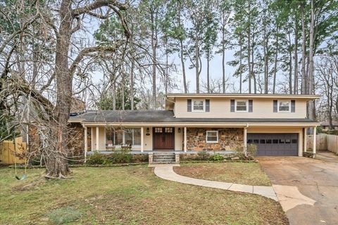 Photo of 1595 MCHENRY CV, Germantown, TN 38138 (MLS # 10214483)