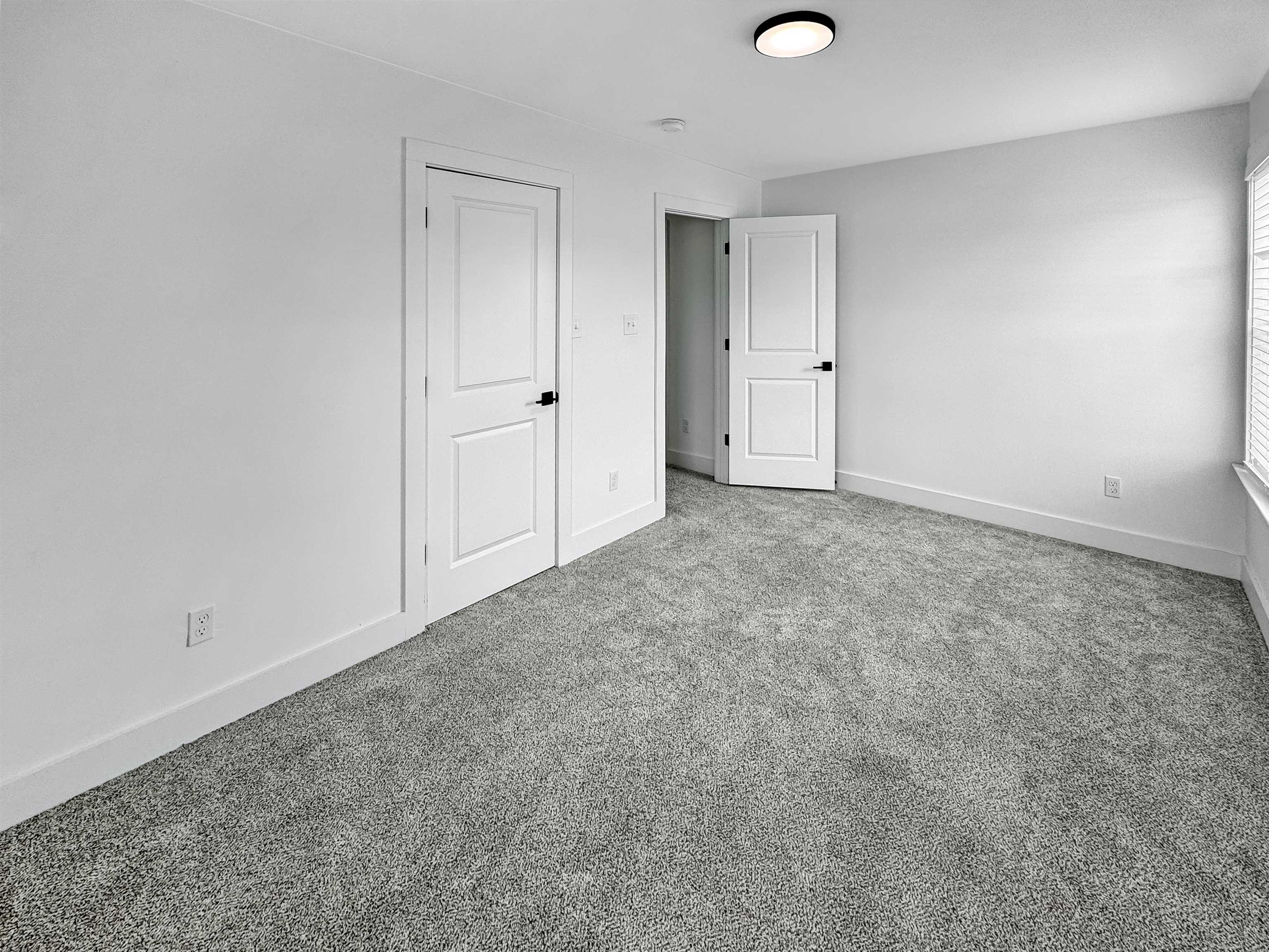 Memphis, Tennessee 38104, United States, 5 Bedrooms Bedrooms, ,3 BathroomsBathrooms,Residential,Active,122775