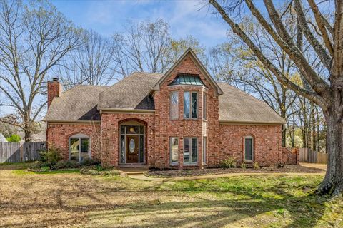 Photo of 8831 WOOD MILLS CV E, Memphis, TN 38016 (MLS # 10216898)