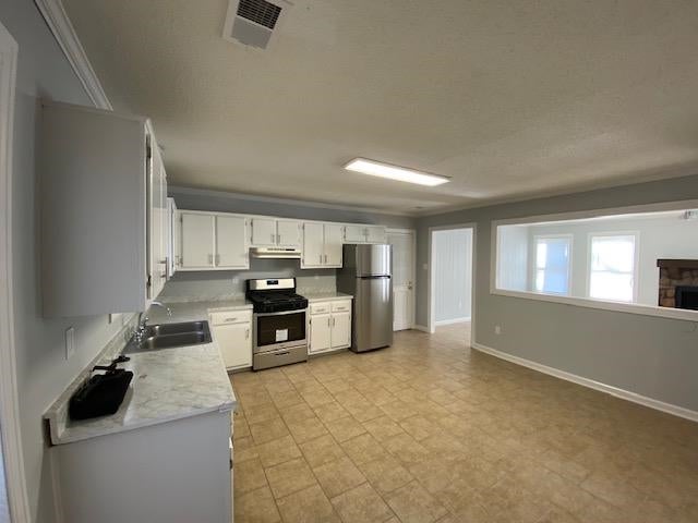 Photo 1 of 11 — 5685 REMSEN DR, Memphis, TN 38135